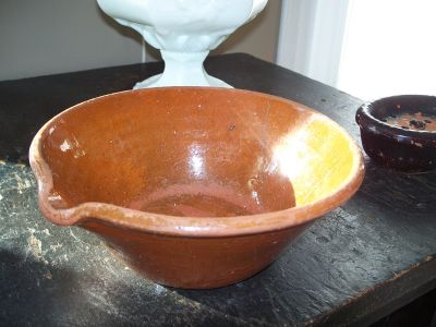 Dion's pottery bowl with spout 1