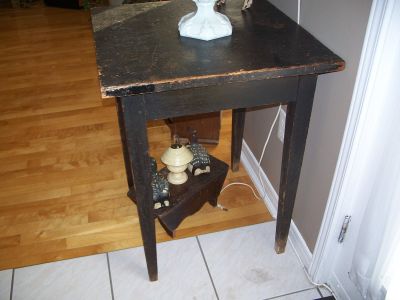 Table d'appoint en pin 3 Table d'appoint en pin 3