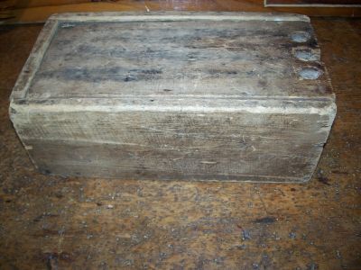 Pine candle box 1