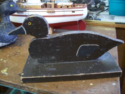 Bel appelant silhouette en pin 1