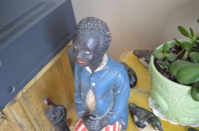 Negro butler carving 9