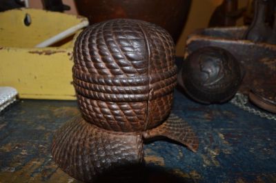cast iron rope container 1