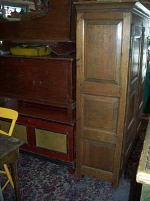 12 panneaux soulev&eacute;s clous forg&eacute;s et gongs 12