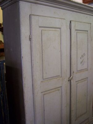 Raised panels cupboard , gonds & forged nails 15 Raised panels cupboard , gonds & forged nails 15