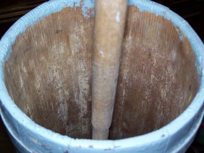 Wood butter churn 3
