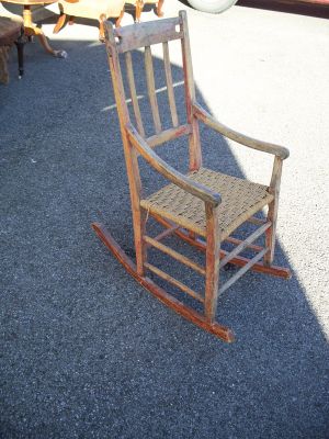 Luneau or Bellechasse rocking chair 2