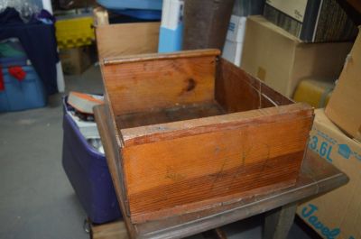 Lobo apples wood box 3 Lobo apples wood box 3