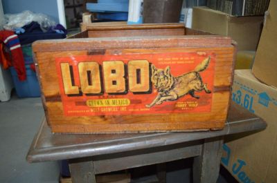Lobo apples wood box 2 Lobo apples wood box 2