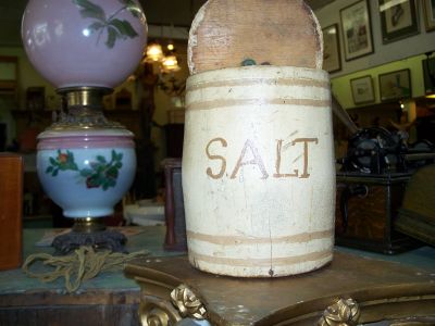 Nice old pine salt box  6