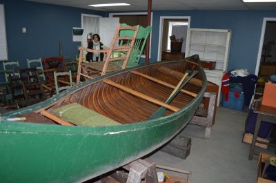 Cedar canoe 16 feet long 6