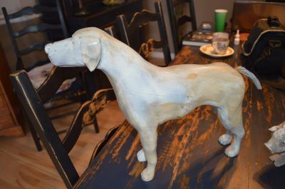 Chien sculpté  1