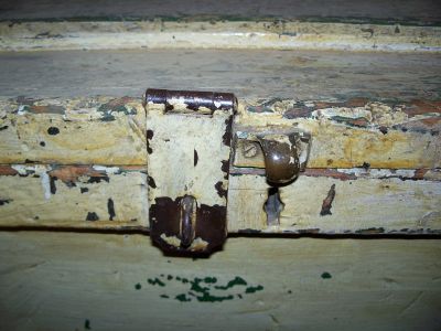 Beau petit coffre &agrave; outils en pin 7