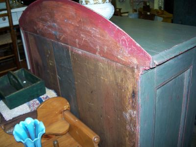 Pine chest of drawers forged nails 5 drawers over body 4