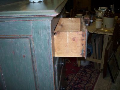 Pine chest of drawers forged nails 5 drawers over body 5