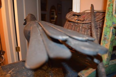 Corneille en bois sculptée 4