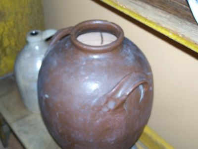 Huge large amphora attributed to Bourg St-Denis potters 4