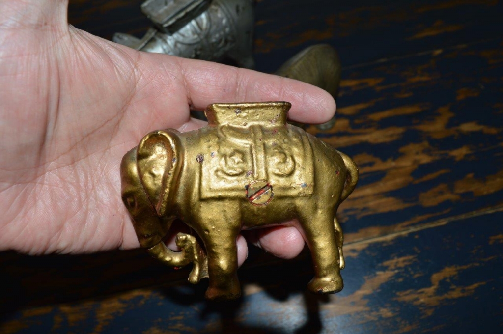 Cast Iron Hubley Elephant Mechanical Bank Elephant Antique