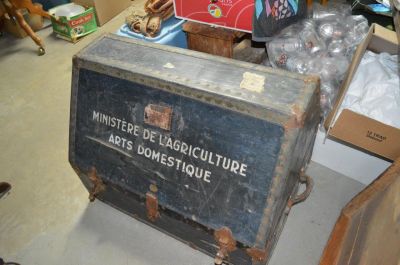 Malle de forme très spéciale 2 Malle de forme très spéciale 2