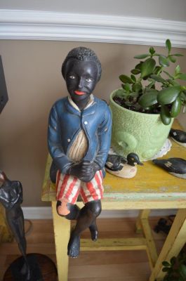 Negro butler carving 2