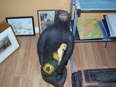 Ours sculpt&eacute; en bois 1