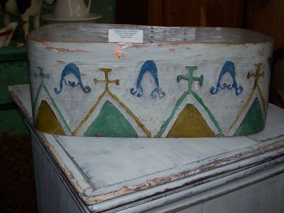  Panier Am&eacute;rindien antique, peint circa 1870 1