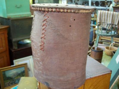 Panier d'écorce Amérindien, récipient pour eau d'érable 3 Panier d'écorce Amérindien, récipient pour eau d'érable 3