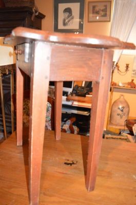 Small pine table 5