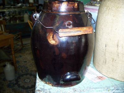 Real nice stoneware jar with spout 2