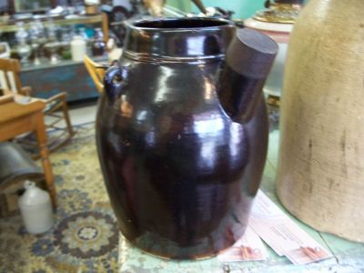 Real nice stoneware jar with spout 7