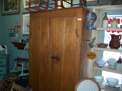 Armoire à queues de rats, clous forgés 9 Armoire à queues de rats, clous forgés 9