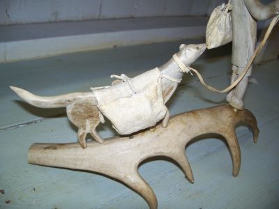 Inoo antler carving 3
