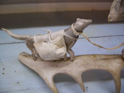 Inoo antler carving 4