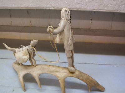Inoo antler carving 11