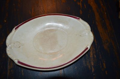 Dish holder from St-John's pottery 1