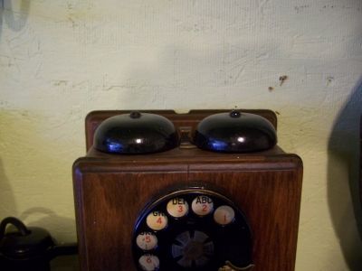 Tr&egrave;s beau petit t&eacute;l&eacute;phone 3