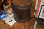 wood firkin w. lid - Antiques
