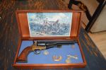 Colt reproduction in its wooden case2