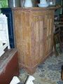 Confiturier � clous carr�s portes avec stries