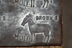 Brown's mule tobacco tin add3