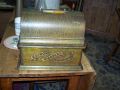 Tr&egrave;s beau & fonctionnel gramophone &agrave; rouleaux