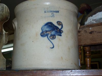 Nice 3 gallons stoneware blue decorated jar 2