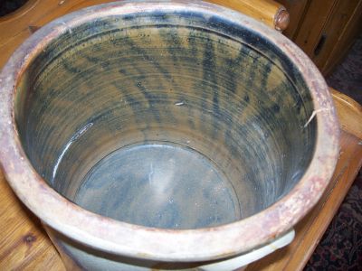 Small 2 gallons blue decoreted stoneware jar 7