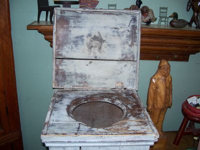 Petite table en pin ( cache pot d'aisance ) 6